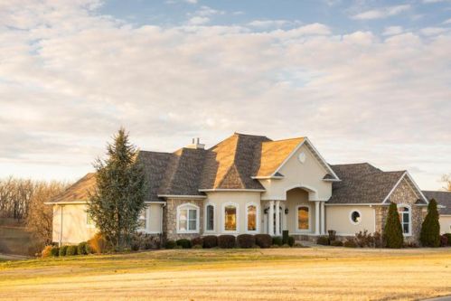 5780 Dawn Ln, Joplin, MO 64804-6009