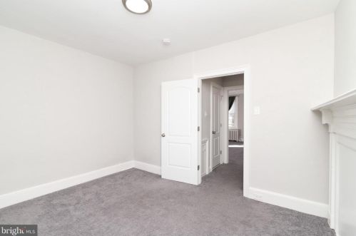 626 4th St, Philadelphia PA  19147-1525 exterior