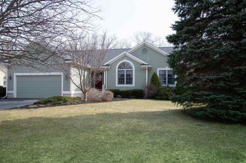 46 Marshview Cir, Seabrook, NH 03874-4685