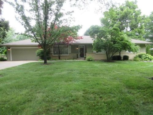 2012 Greenfield Ln, Rockford, IL 61107-1339