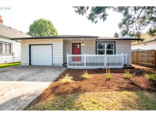 124 Currin St, Estacada, OR 97023-8581