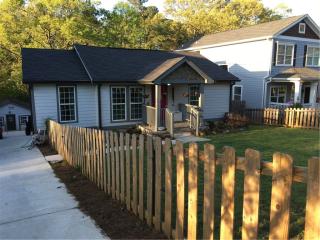 1824 Braeburn Cir, Atlanta, GA 30316-2218