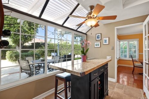 4 Campanero, Irvine CA  92620-1821 exterior