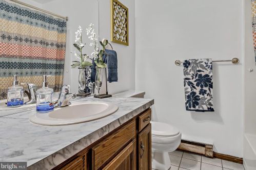 2714 Ritner Hwy, Carlisle PA  17015-9428 exterior