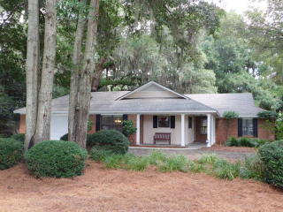 308 Bushoan Rd, Brunswick, GA 31525-9447