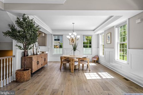 605 Warwick Rd, Tavistock NJ  08033-3926 exterior