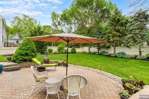 4 Morgan Ct, Dover NJ  07869-1445 exterior