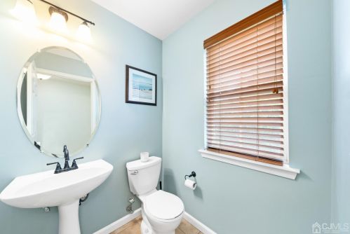 203 Cricket Hill Cir, Princeton NJ  08540-9010 exterior