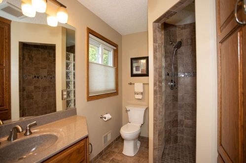 7873 28th St, Saint Paul MN  55128-4803 exterior