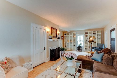 2209 2nd St, Saint Paul MN  55110-3204 exterior