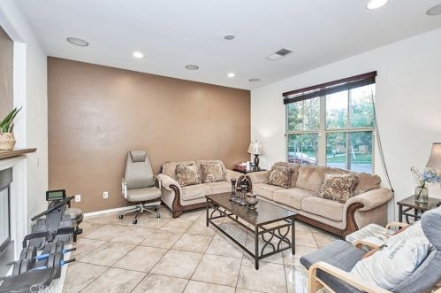 66 White Sage, Irvine CA 92618-8803 exterior