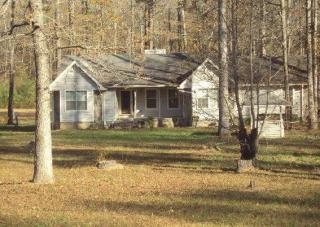 74 Ward Rd, Ellenwood, GA 30294-3144