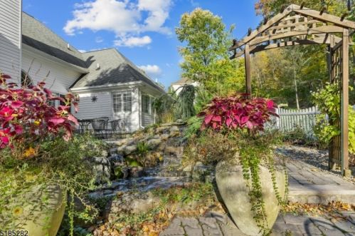 94 Catswamp Rd, Hackettstown NJ  07840-4643 exterior