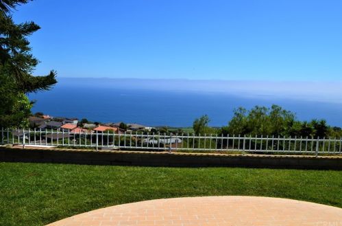 3548 Hightide Dr, Palos Verdes Estates, CA 90275-6133