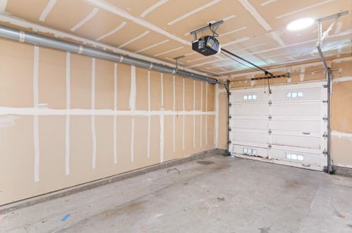 56 Garnett Ter, San Francisco CA 94124-2572 exterior