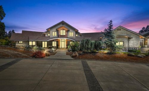 8130 Granite Ave, Citrus Heights, CA 95662-2247
