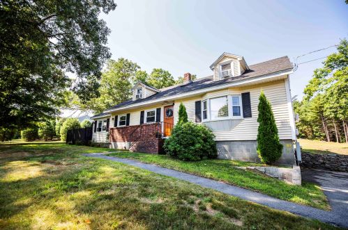 87 Windham Rd, Pelham, NH 03076-2258