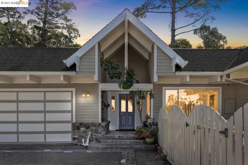 108 Altena St, San Rafael, CA 94901-5200