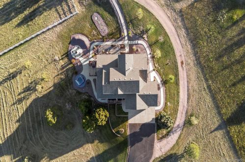 1434 Arabian Trl, Elizabeth CO 80107-8403 exterior