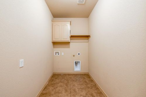 10061 Red Blf Ln, Fort Worth TX  76177-7353 exterior
