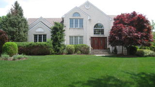 4 Sugarwood Way, Warren, NJ 07059-6792