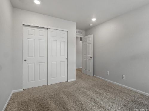 766 Rome St, Aurora CO 80019-3144 exterior