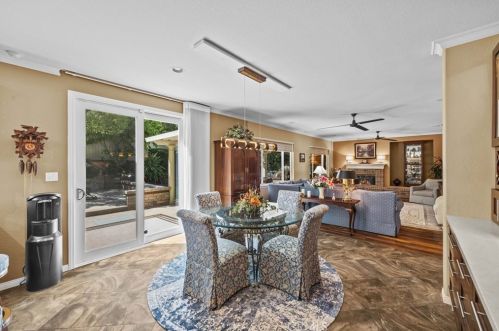 19161 Hitching Post Pl, Riverside CA  92508-7133 exterior