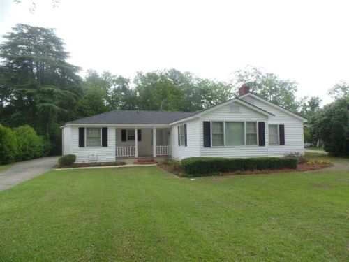 321 Barefoot St, Hartsville, SC 29550-5105