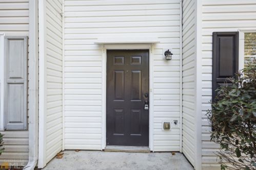 215 Farm Ridge Dr, Holly Springs, GA 30188-4042