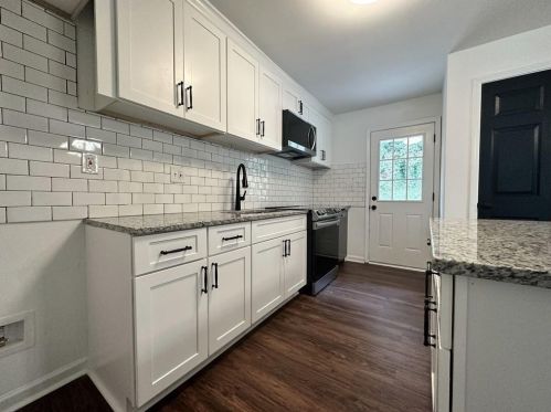 1379 Benteen Way, Atlanta GA  30315-3103 exterior