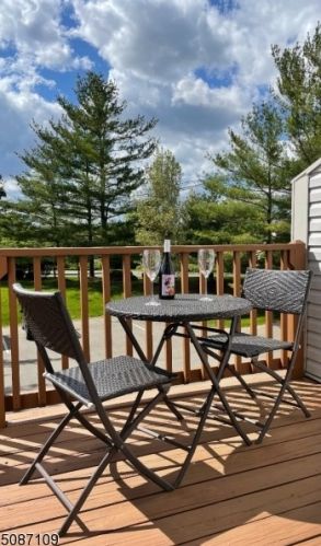 48 Green Heron Dr, Hackettstown NJ  07840-3330 exterior