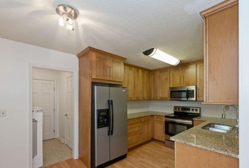 1129 Rifle Range Rd, Mount Pleasant SC  29464-4251 exterior