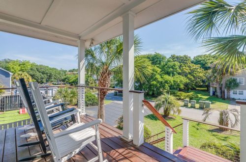 2307 Palm Blvd, Isle Of Palms SC  29451-2351 exterior