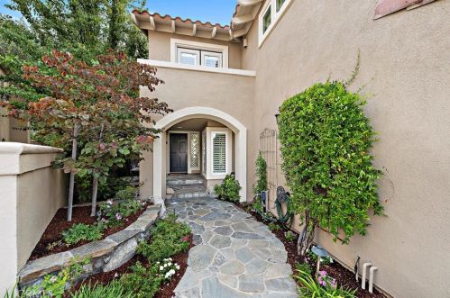 27945 Seine Cir, San Juan Capistrano, CA 92692-5245