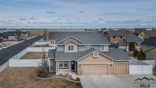 1140 Bell Ln, Kimberly, ID 83341-5022
