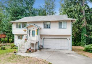 20510 Lapaloma Dr, Sumner, WA 98391-7984