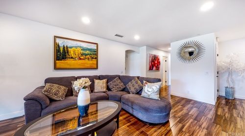 5255 Thorn Tree Ln, Irvine CA  92612-2346 exterior