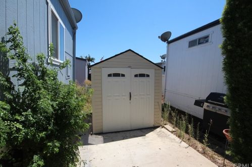 692 Adele St, Orange CA  92867-7458 exterior