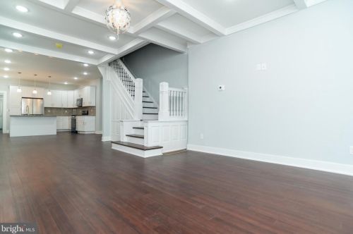 4431 9th St, Philadelphia PA  19140-2227 exterior