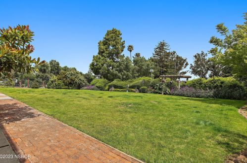 2123 Fallen Leaf Dr, Santa Maria CA  93455-5739 exterior