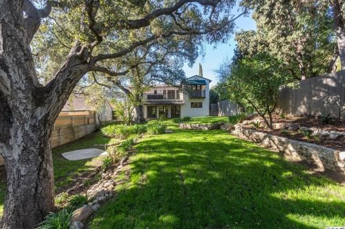 1932 Montecito Dr, Glendale CA  91208-1822 exterior