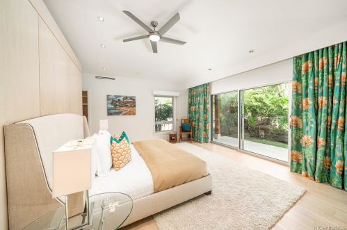 1212 Hunakai St, Honolulu HI  96816-4615 exterior