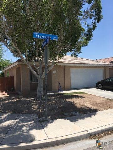 2198 I Yturralde Dr, Calexico, CA 92231-9785