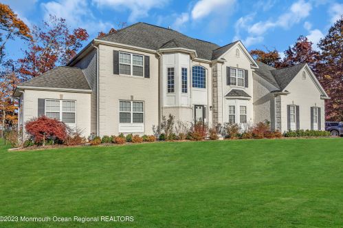 1 Joseph Ct, Lakehurst, NJ 08759-5917