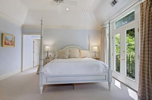 2839 Dover Rd, Atlanta GA  30327-1209 exterior