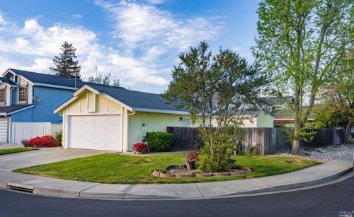 755 Oakvale Way, Vacaville, CA 95687-7386