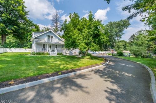 89 Berkshire Ave, Dover, NJ 07801-1726