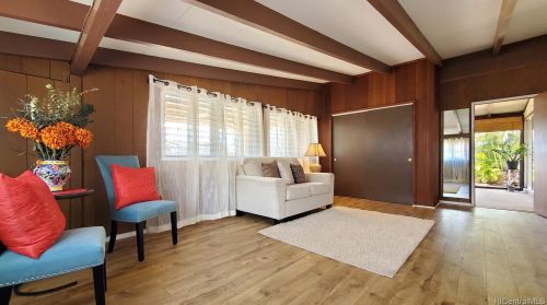 1376 Uila St, Honolulu HI  96818-1939 exterior