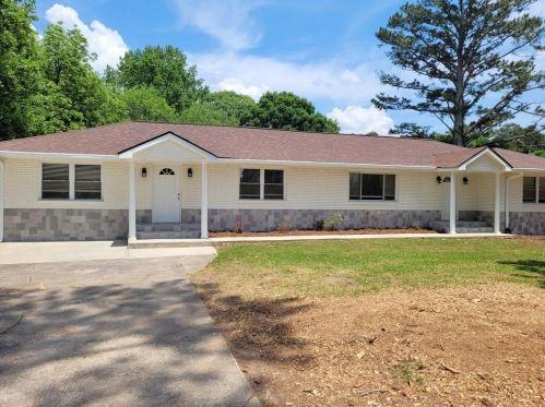 2437 Lower Roswell Rd, Marietta GA  30068-3637 exterior