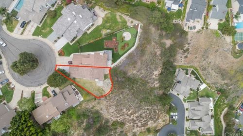 6086 Silverspur Trl, Anaheim CA  92807-4728 exterior